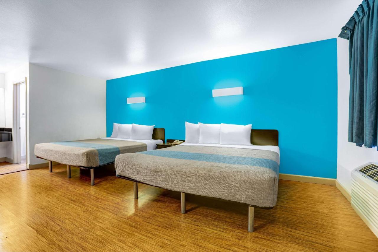 6-anderson, Ca - Redding Airport Hotel