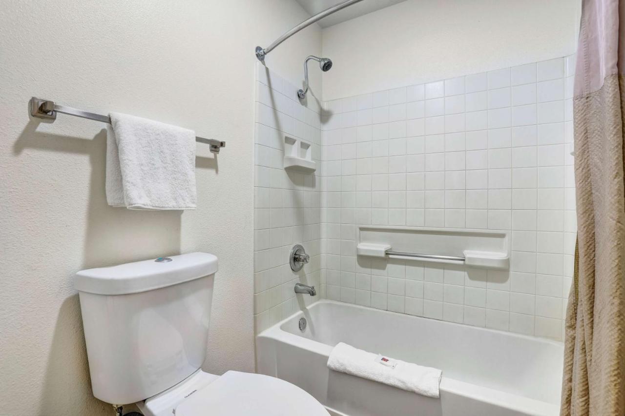Hotel 6-anderson, Ca - Redding Airport