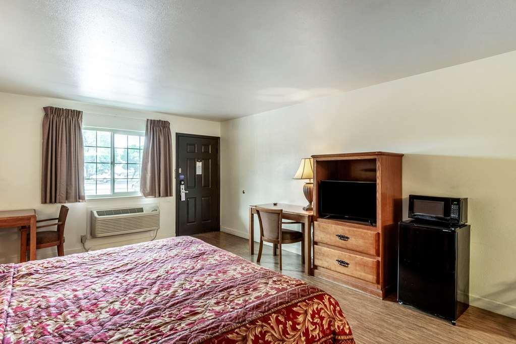 6-anderson, Ca - Redding Airport Hotel Anderson