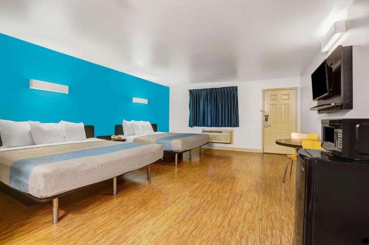 6-anderson, Ca - Redding Airport Hotel Anderson